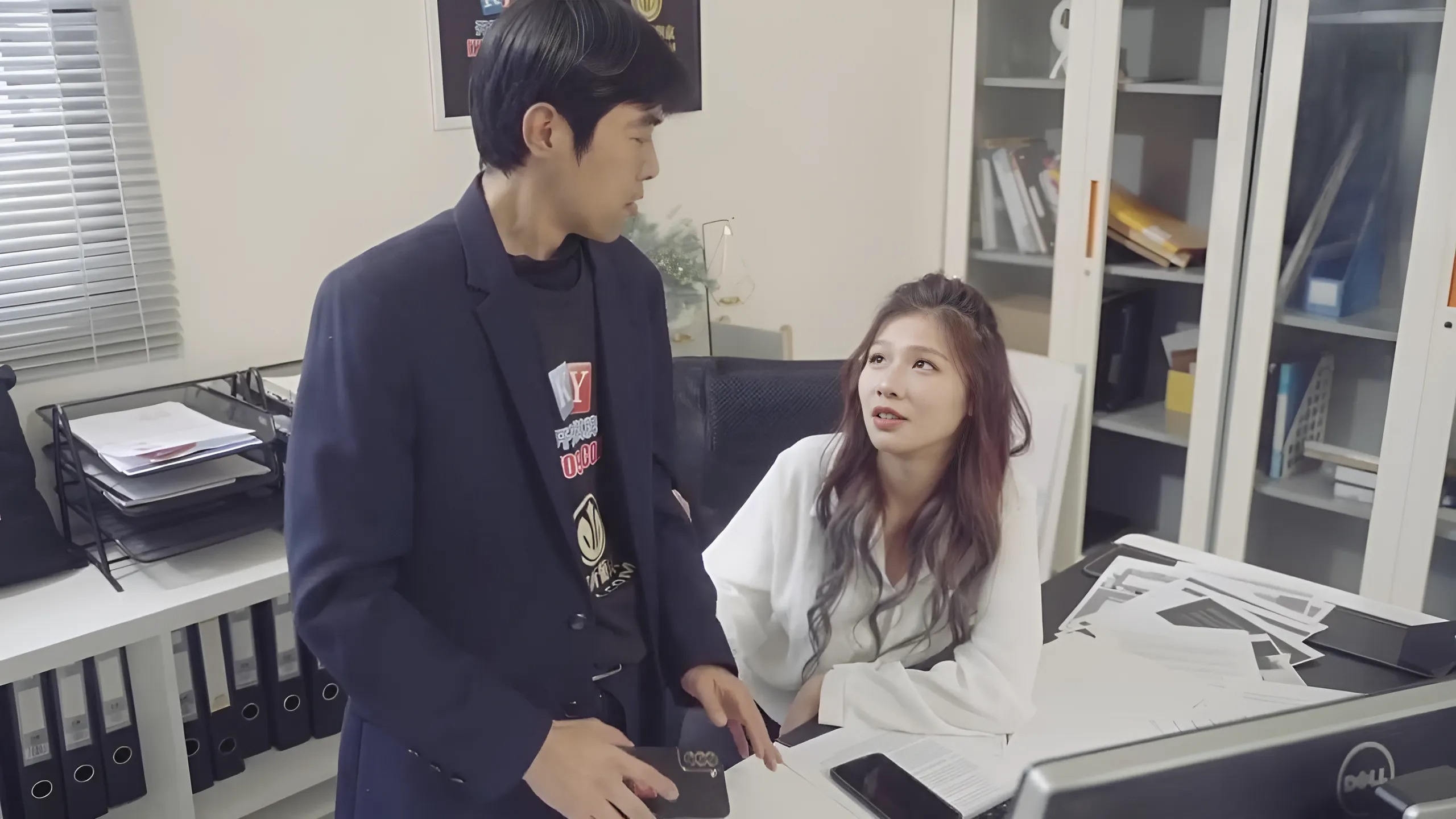XSJKY-052 ทำอย่างไรให้เลขาของคุณเลื่อนตำแหน่ง